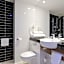 Holiday Inn Express Amsterdam Arena Towers By IHG
