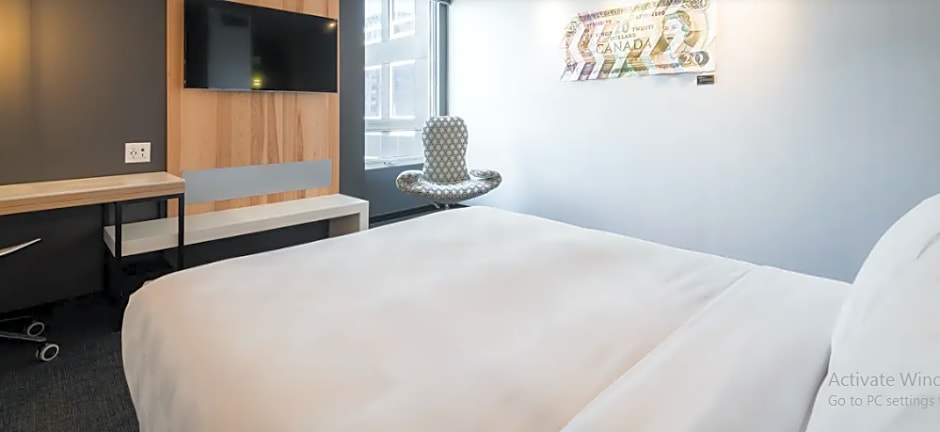 Alt Hotel Ottawa