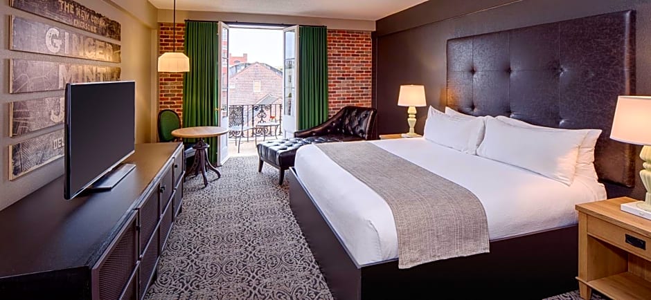 Holiday Inn Hotel French Quarter-Chateau Lemoyne By IHG
