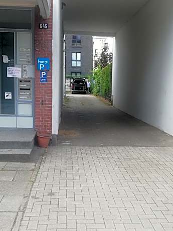 Private Double Room with Shared Bathroom