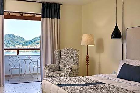 Loft Suite Sea View