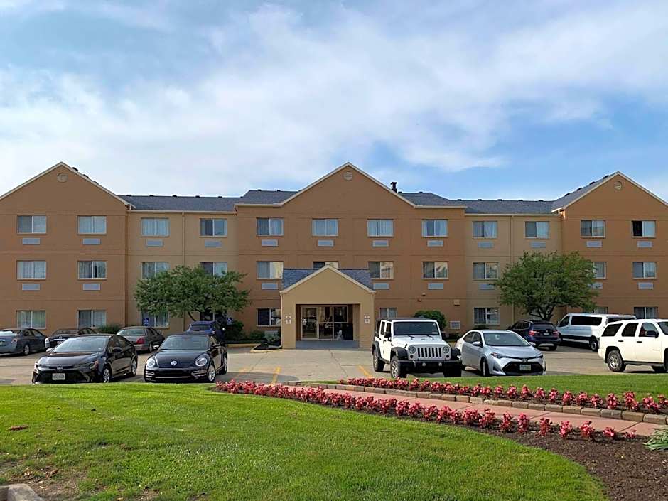 Clarion Inn Fairborn -  Dayton near Wright Patterson