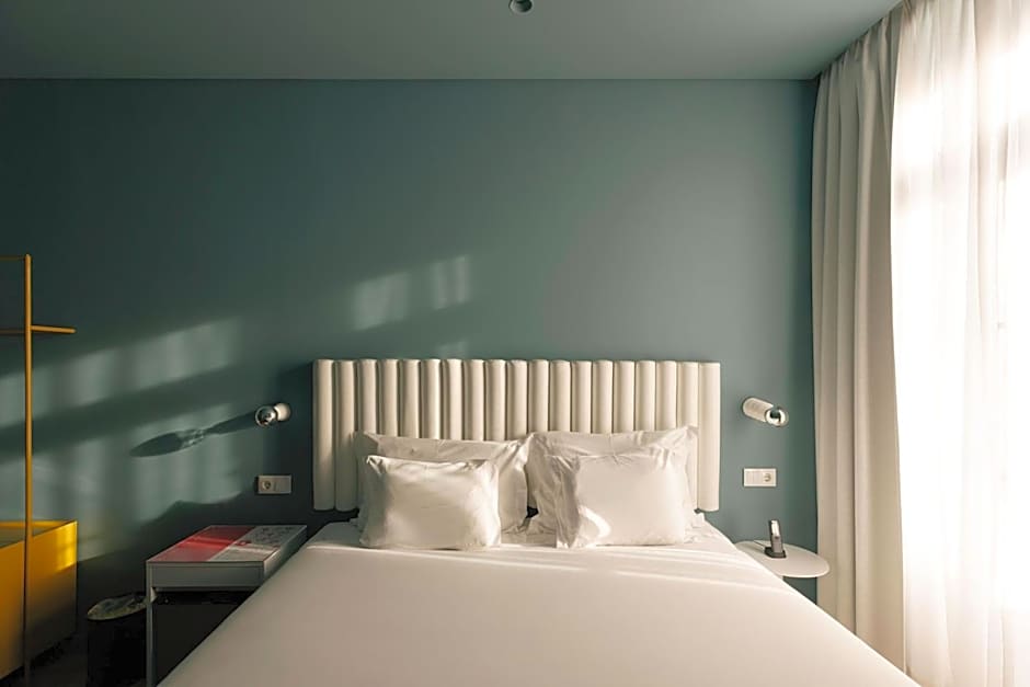 Esqina Cosmopolitan Lodge