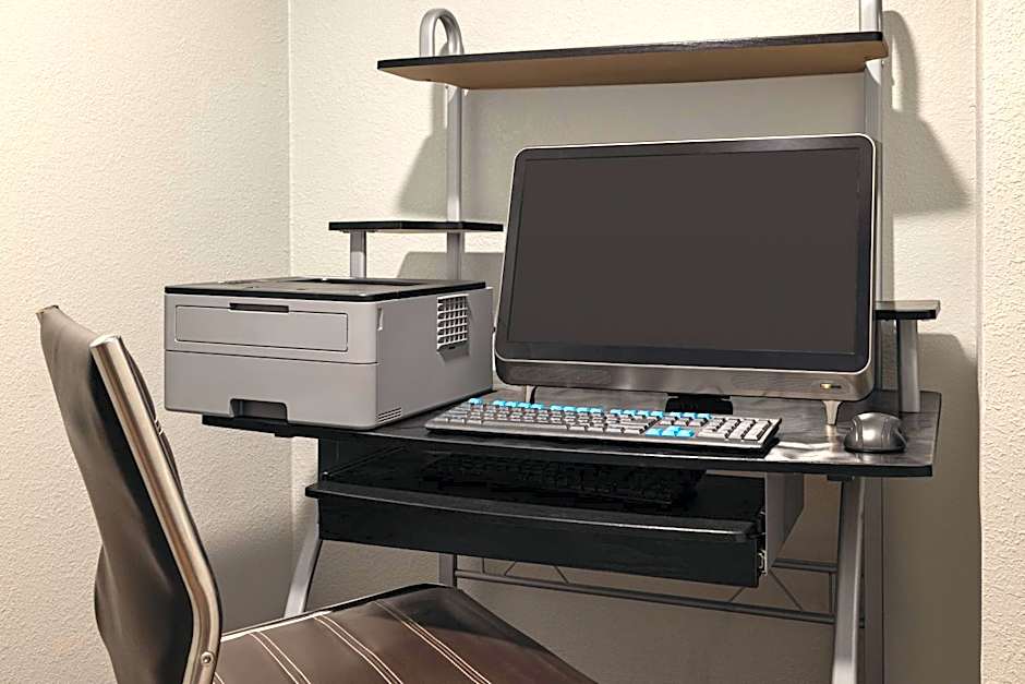 AmericInn by Wyndham Madison WI