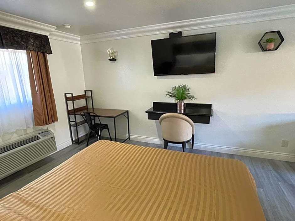 Rodeway Inn