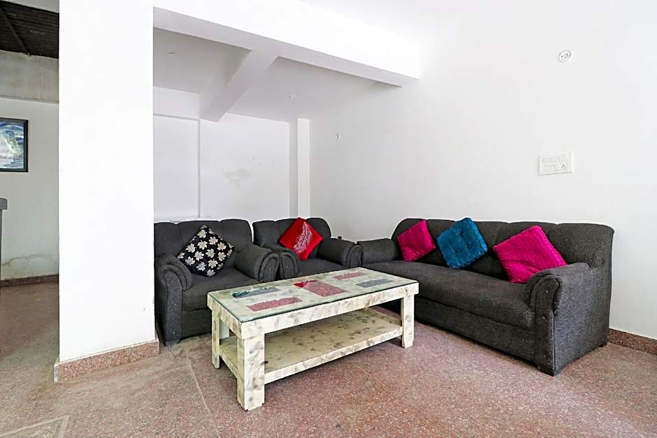 City Residency by OYO Rooms – Noida, DC