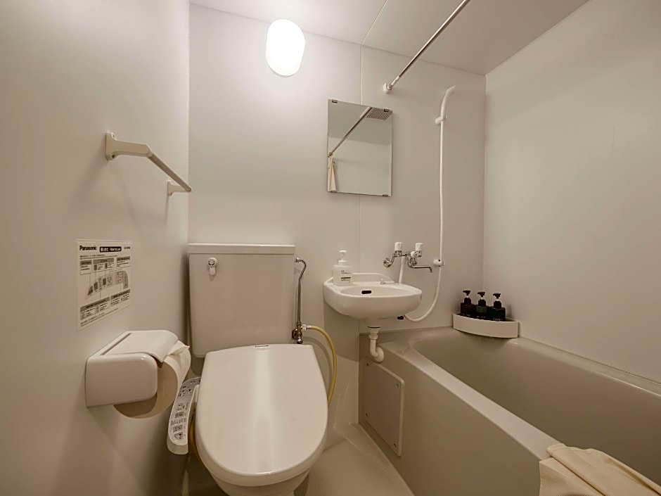 CABIN and HOTEL CONSTANT NAHA
