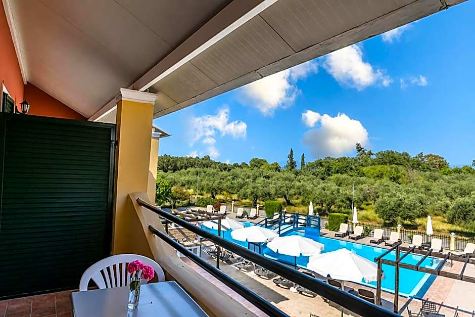 Nikos Villas - Poolside Getaways in Kavos, Corfu