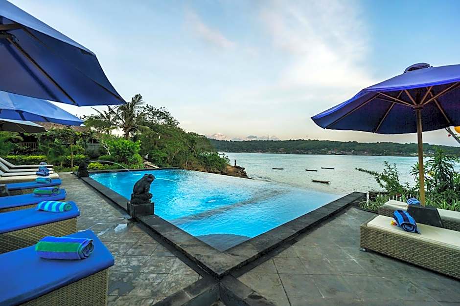 Laguna Reef Huts
