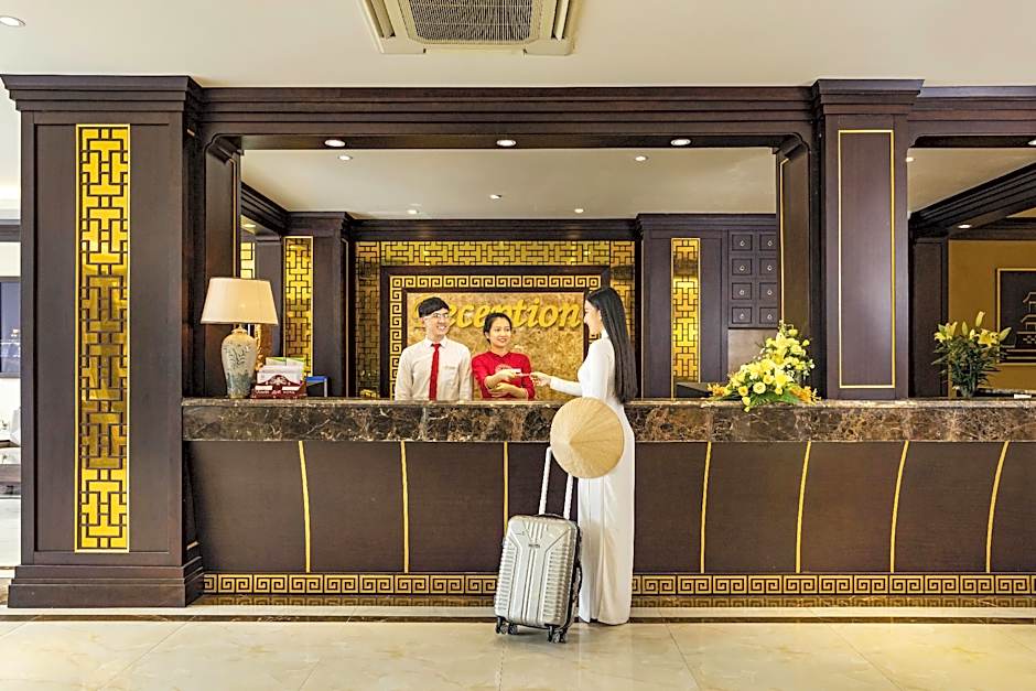 Thanh Lich Royal Boutique