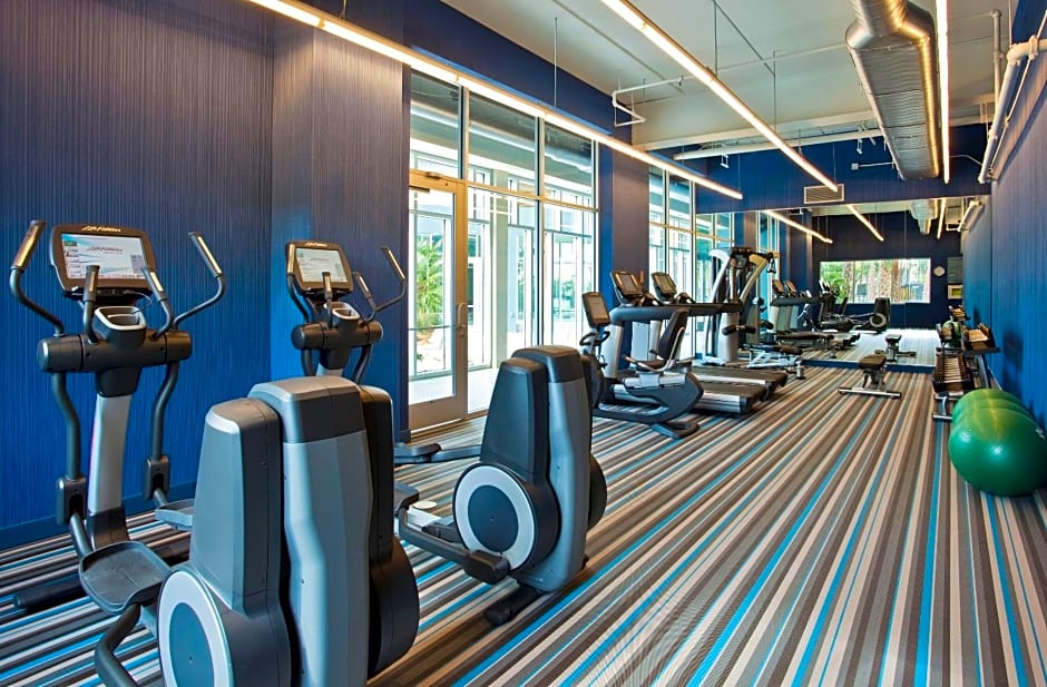Aloft Jacksonville Tapestry Park