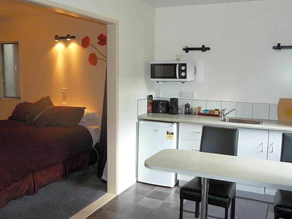 Waiheke Island Punga Lodge