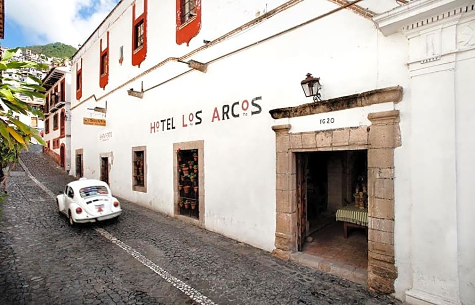 Hotel los Arcos