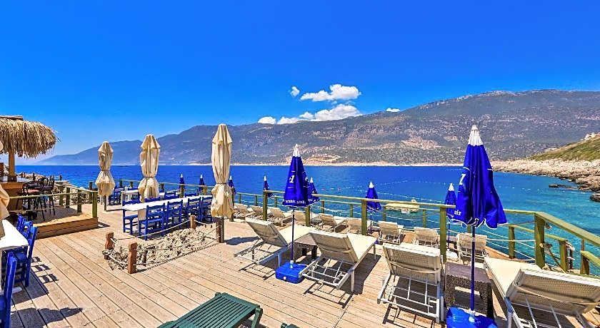 Atalante Hotel