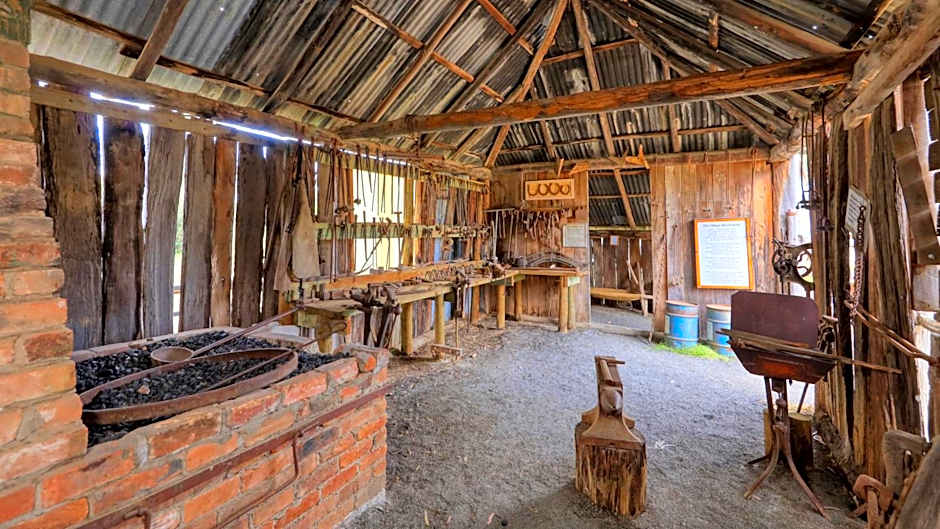 Top of the Town Motel