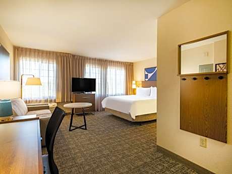 King Studio Suite