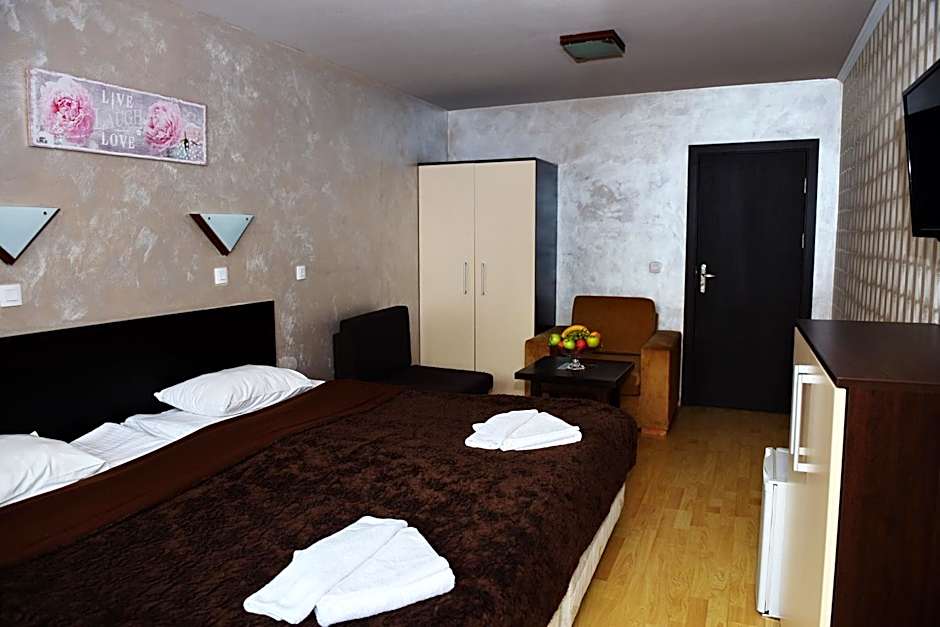 Forest Nook Aparthotel