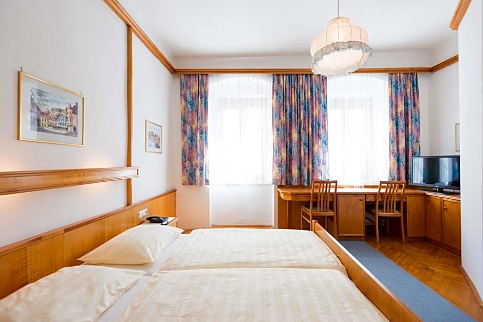 Hotel-Garni Goldenes Kreuz