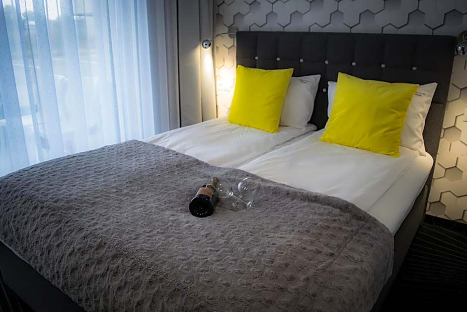 Axel Boutique Jacuzzi & Sauna