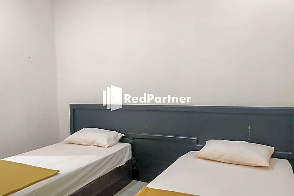 Palu City Guest House Mitra RedDoorz
