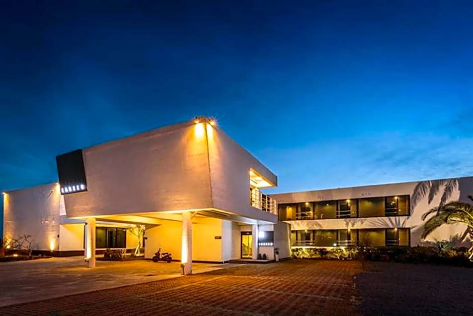 Lareem Boutique Hotel