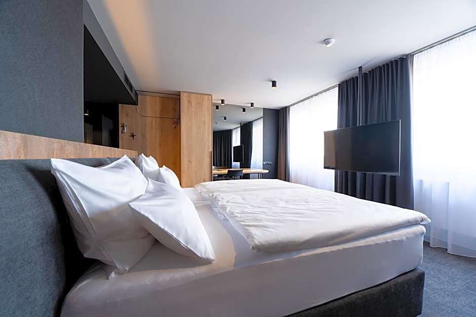 Harmony Club Hotel
