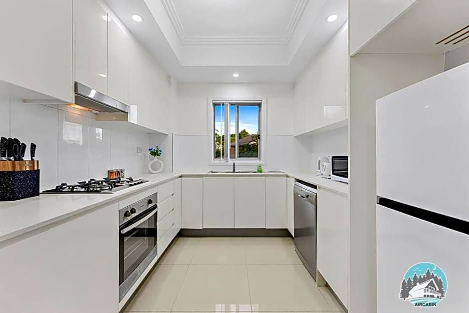 Aircabin - Wentworthville - 2 Beds Apt Free Park