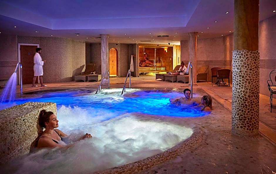 Lion Quays Hotel & Spa