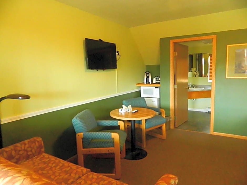 Country Motor Inn