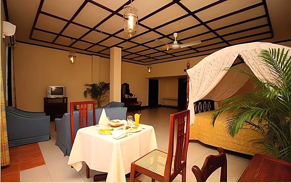 Grand Oriental Hotel