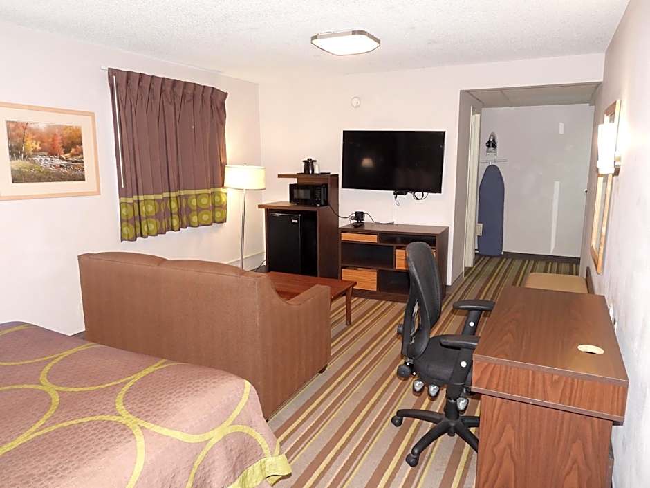 Super 8 by Wyndham Westminster Denver North