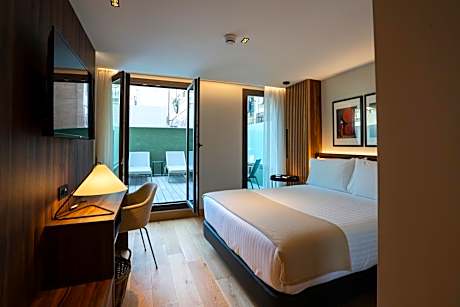 Double or Twin Room with Terrace