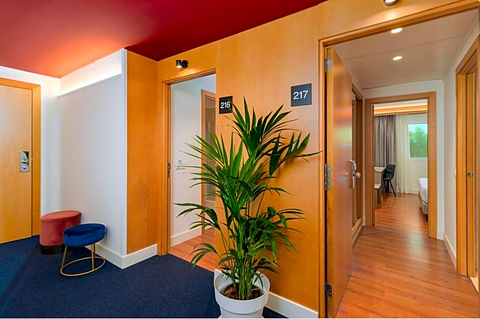 Hotel Puerta Santander