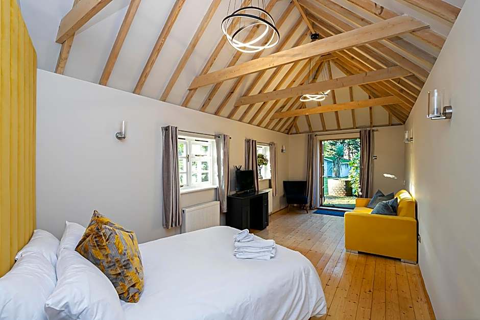 Pages Hotel and Guesthouse