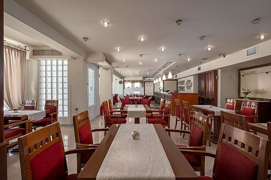 Filippos Hotel