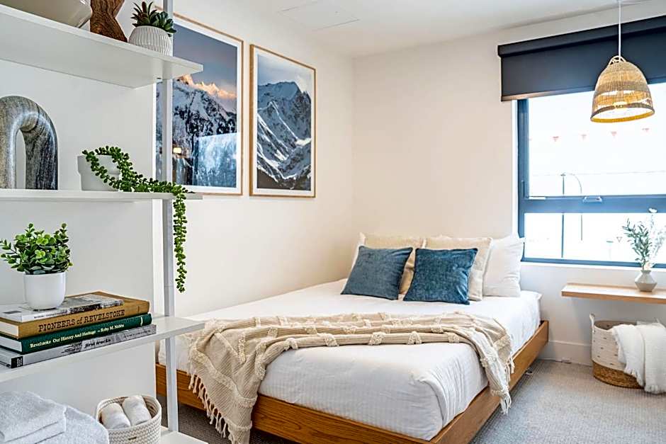 Adanac by Revelstoke Vacations