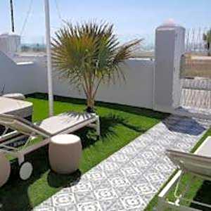 La Concha Boutique Apartments - Adults Only