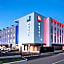 ibis Sens