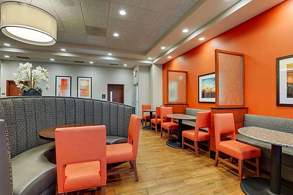 Drury Inn & Suites Phoenix Chandler Fashion Center