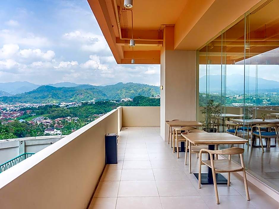 GOLDEN TULIP SPRINGHILL LAMPUNG