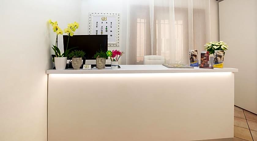 Giardino Giusti House & Court