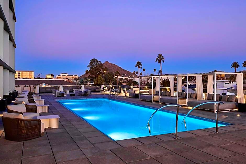 Senna House Scottsdale, Curio Collection by Hilton
