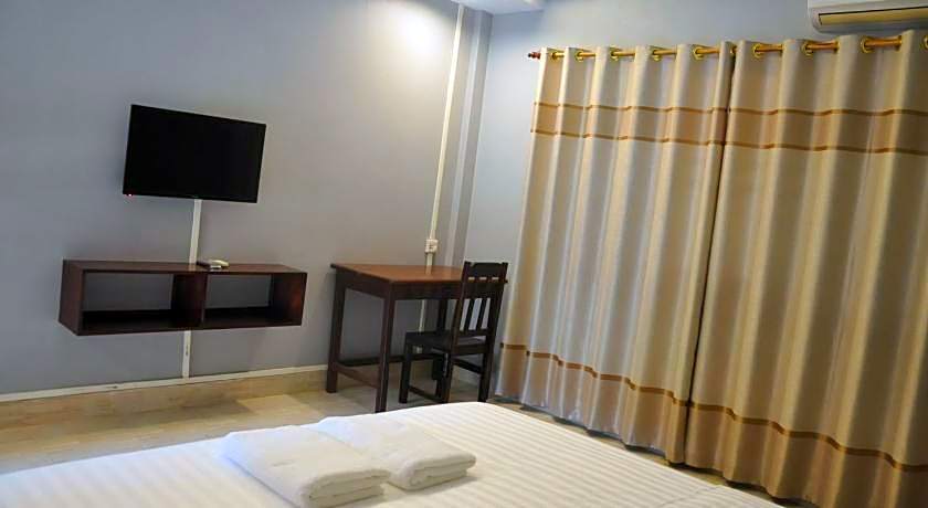 Pilgrims Kitchen & Inn