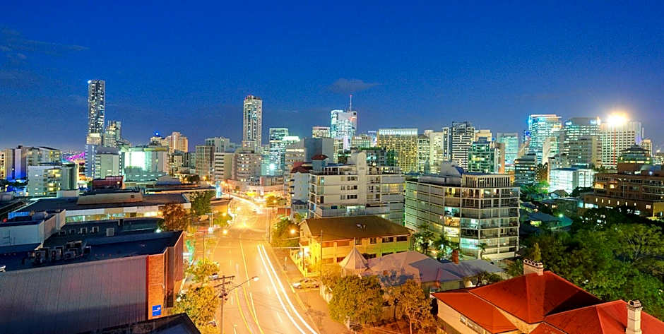 Summit Apartments Brisbane City