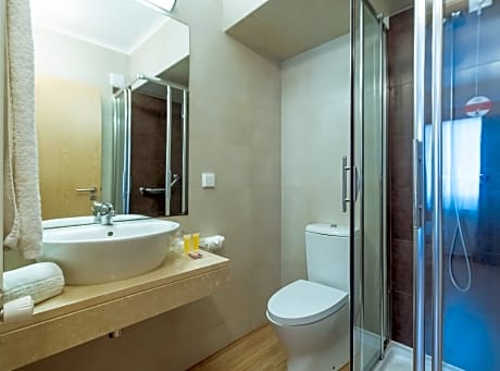 Double/Twin Economic