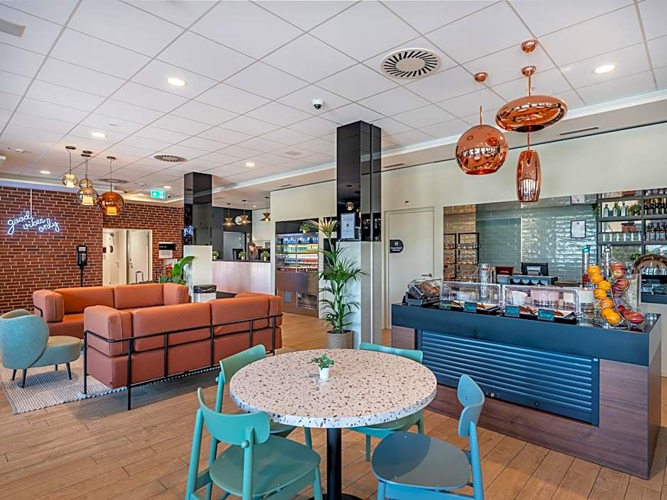 B&B HOTEL Zürich Airport
