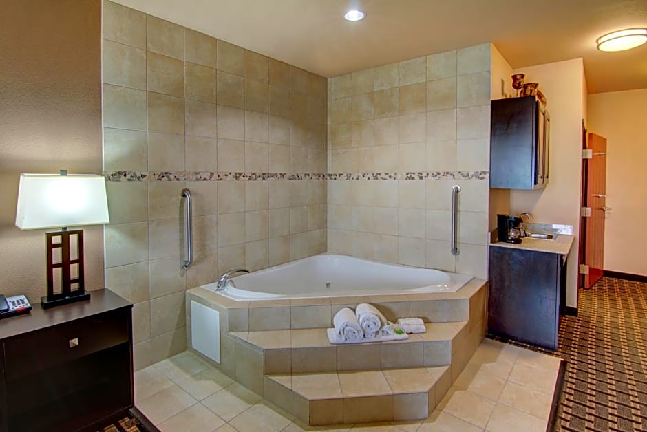 Holiday Inn Express Hotel & Suites Huntsville By IHG