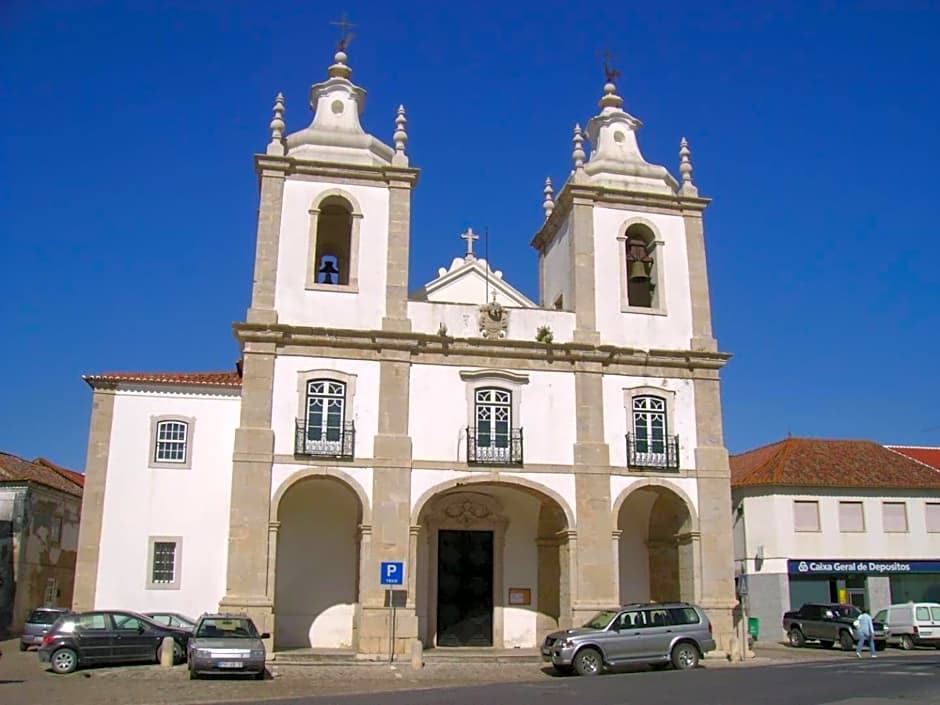 Largo da Rainha, Guesthouse