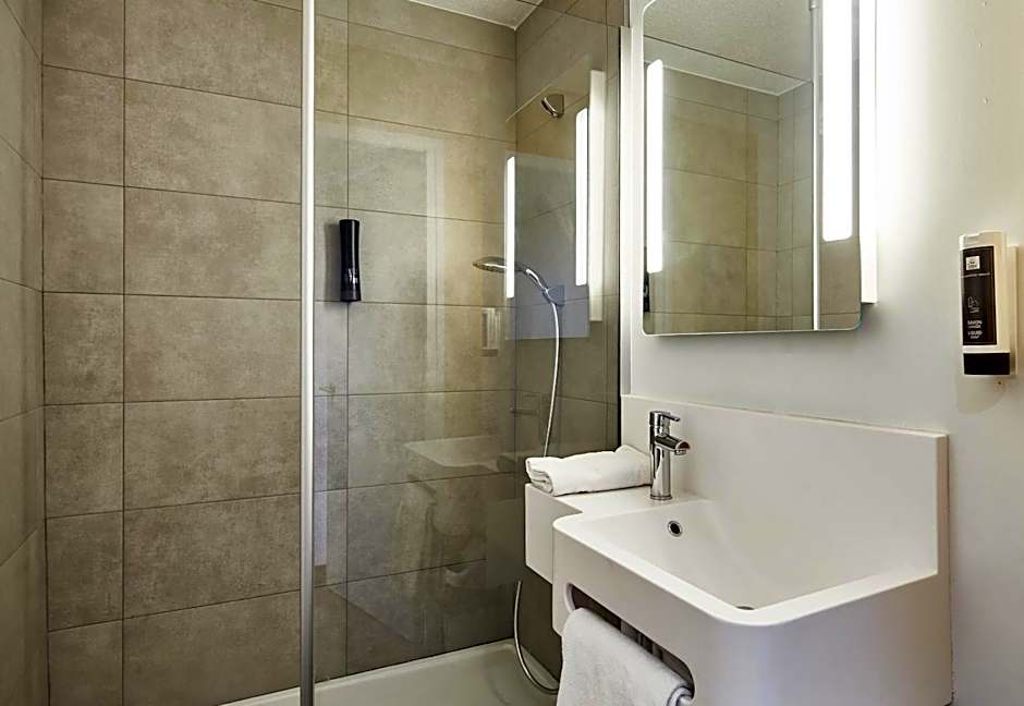 B&B Hotel Paris Rosny-sous-Bois
