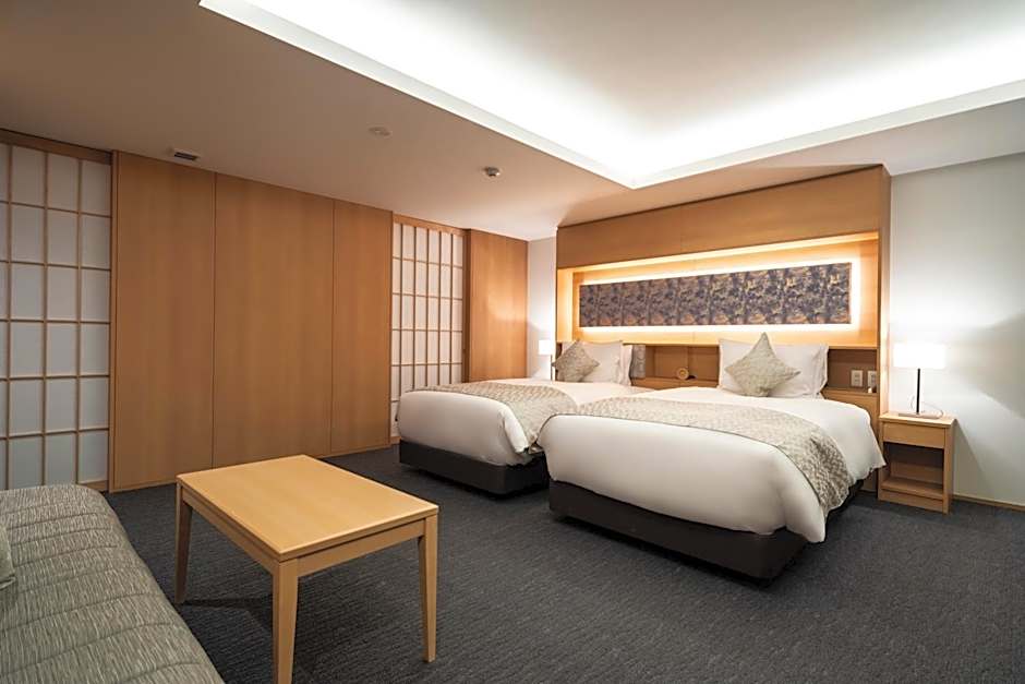 Kyoto Shijo Takakura Hotel Grandereverie
